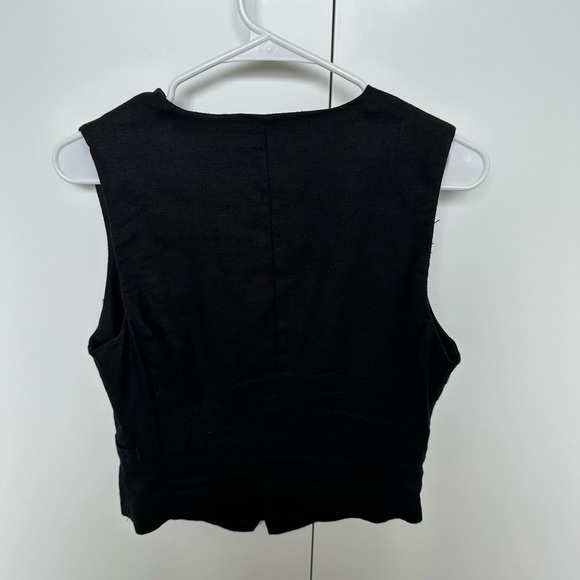 Love Tree Classic Black Vest Tank - Picture 6 of 6